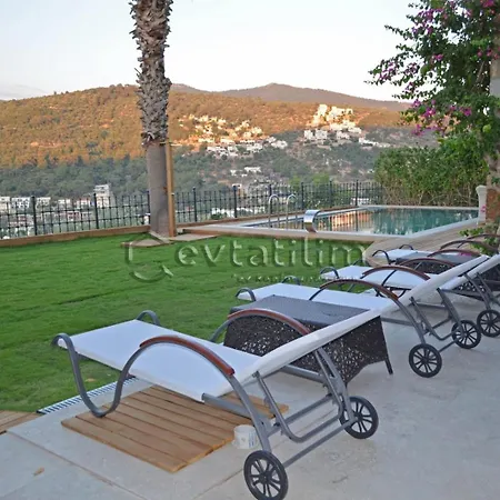 ヴィラ Bay By Evtatilim トルバ