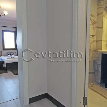 Mira Luxury Villa